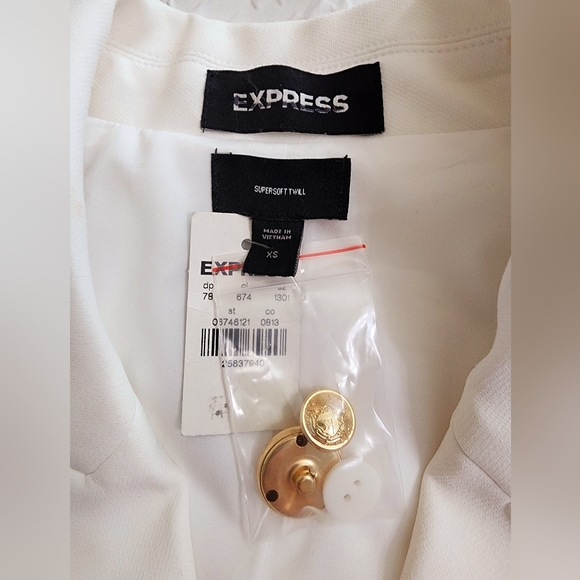 Express Editor Double Breasted Blazer in White NWT Size XS - Picture 11 of 13